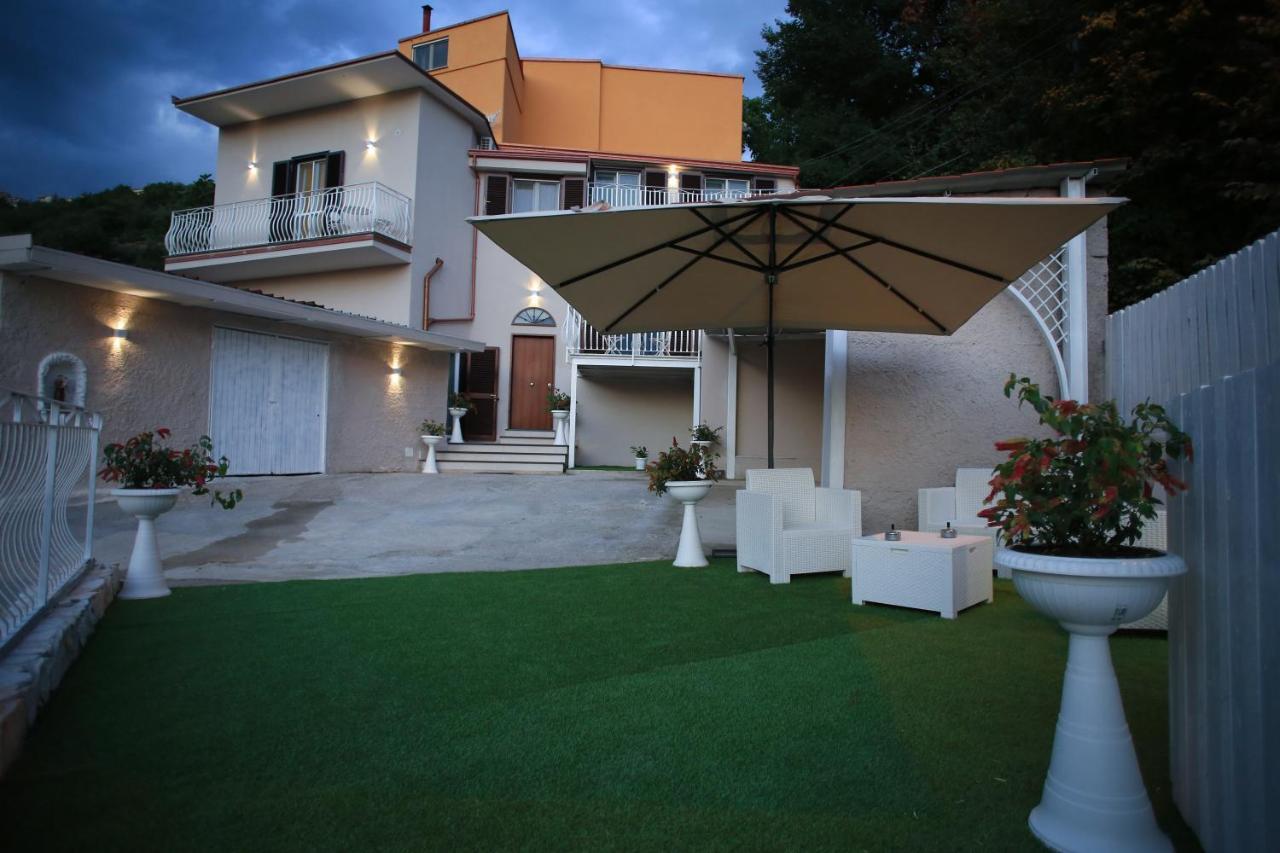 Casola di Napoli B&B Micanto المظهر الخارجي الصورة