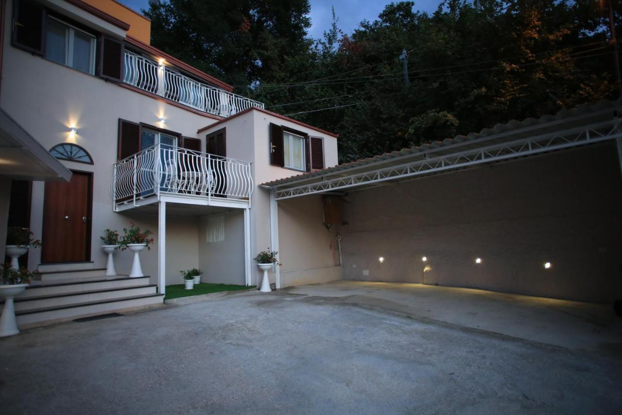 Casola di Napoli B&B Micanto المظهر الخارجي الصورة